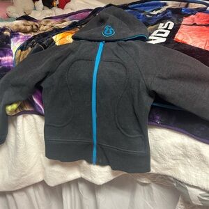 Vintage Lululemon scuba jacket